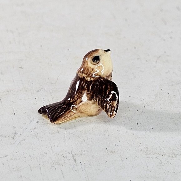 Hagen Renaker Chickadee Tiny Baby Bird Brown Miniature Figurine Vintage - Picture 1 of 9